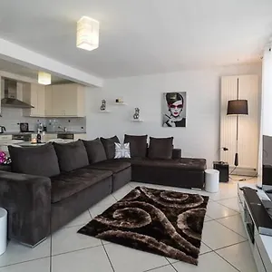 Luxury Penthouse With 3 Balconies -2 Bedrooms -petrus View & Parking , Luxembourg Luxembourg