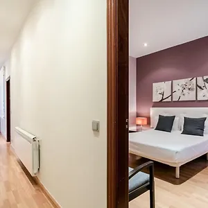 Fantastic 2 Bedroom 5 Minutes By Car From Plaza Catalunya Appartamento Barcellona